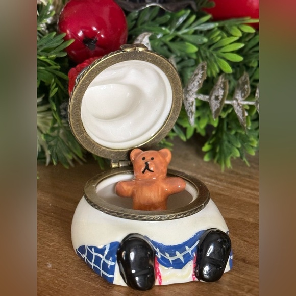 Rare Vintage Raggedy Ann Porcelain Trinket Box - Picture 10 of 10